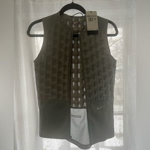 NIKE thermafit running vest